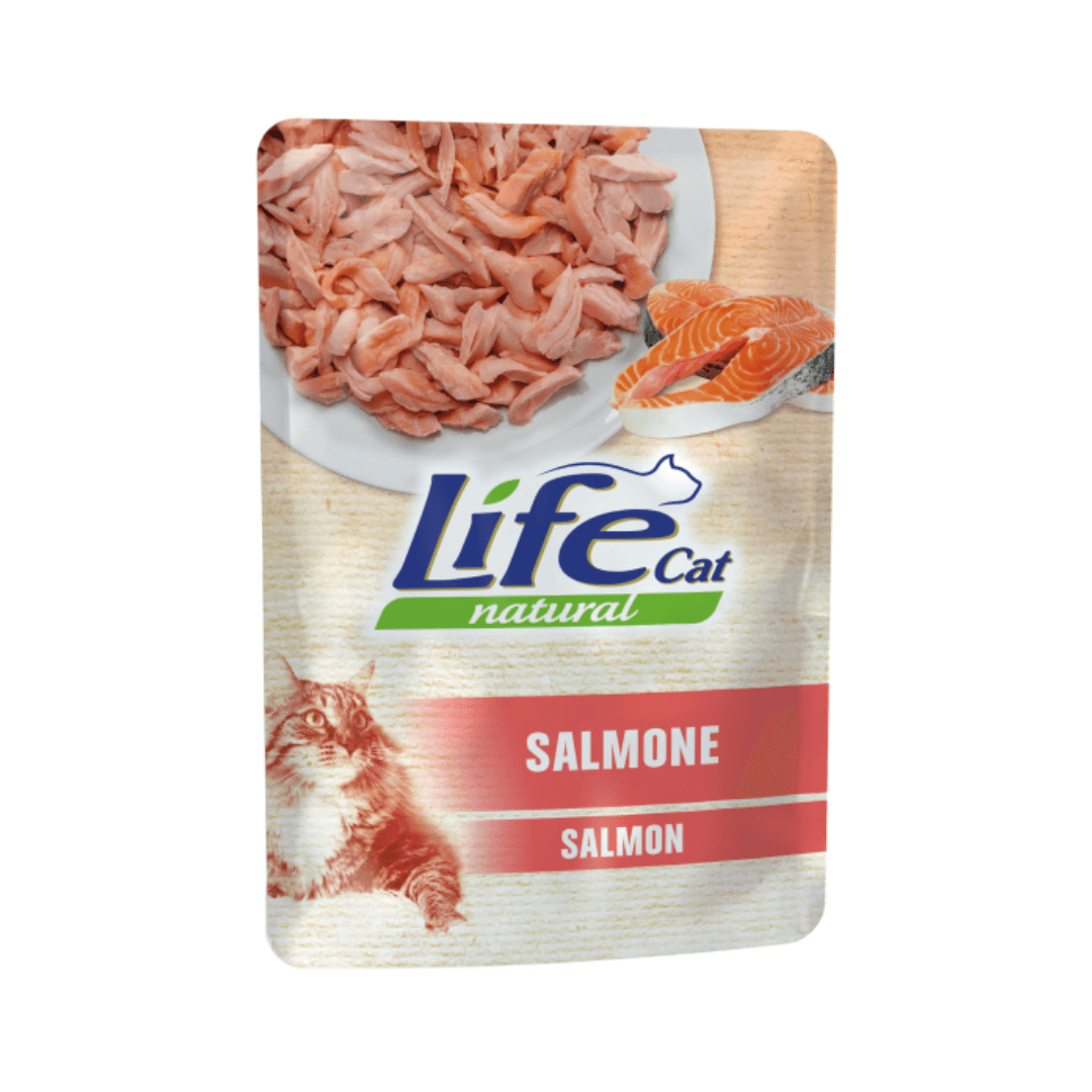 Lifecat Pouch Salmon 70g لايف كات طعام رطب بالسمك - الصورة 1